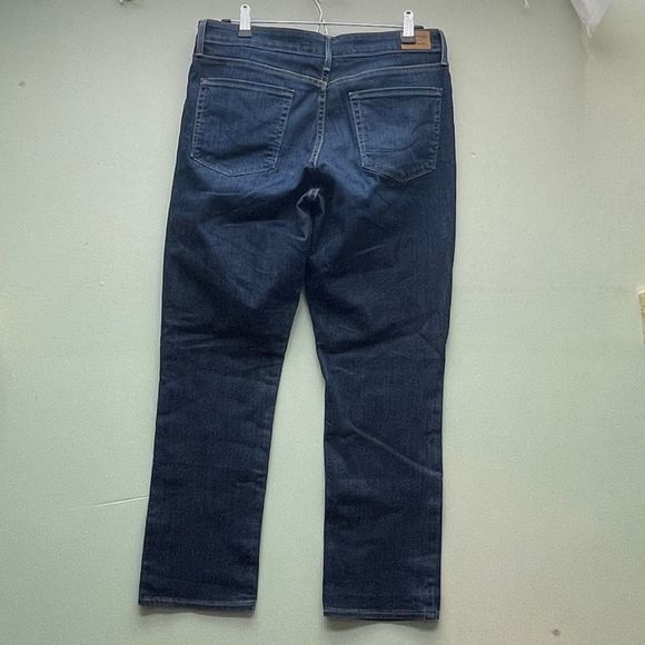 Signature Levi Strauss Mid Rise Slim Women’s 10S W30/L28 Dark Wash Blue Jeans - Picture 3 of 10